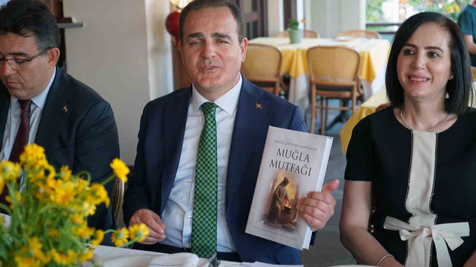 Antik çağlardan günümüze Muğla mutfağı kitabına iki uluslararası ödül Muğla Valiliği koordinesinde, Muğla