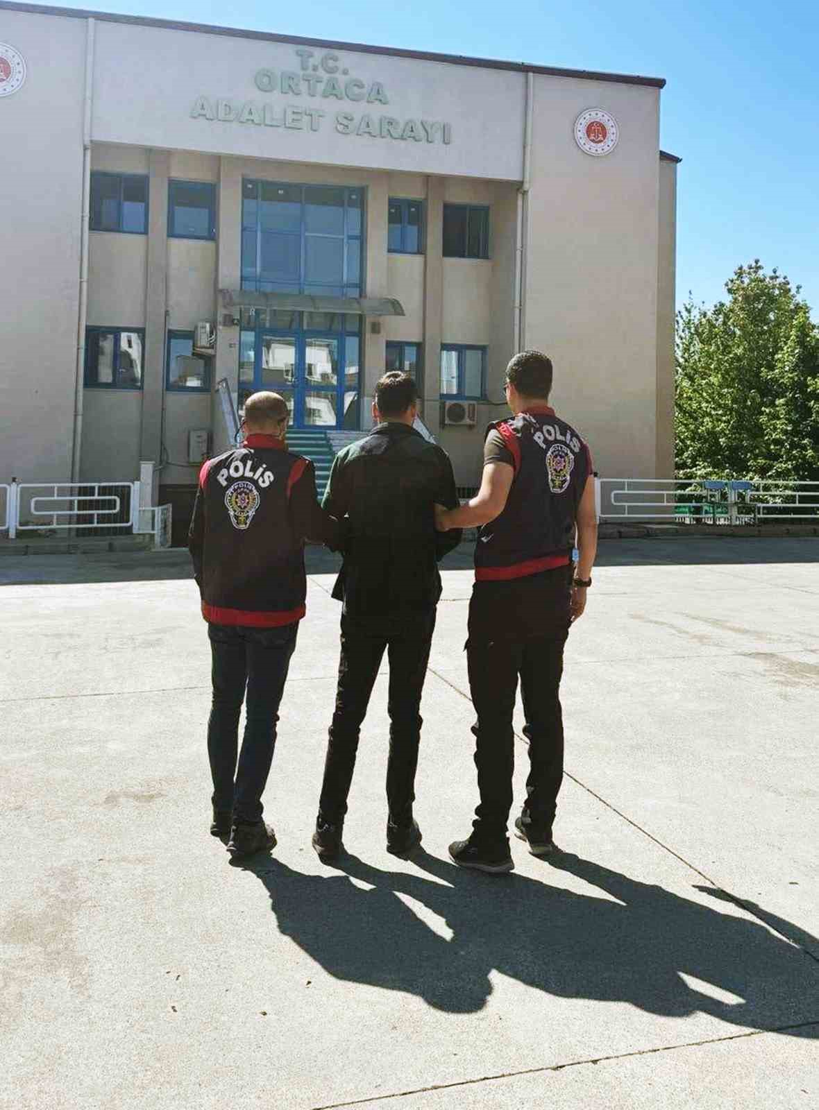 Kesinleşmiş hapis cezası bulunan 5 kişi yakalandı Muğla Emniyet Müdürlüğü ekiplerince