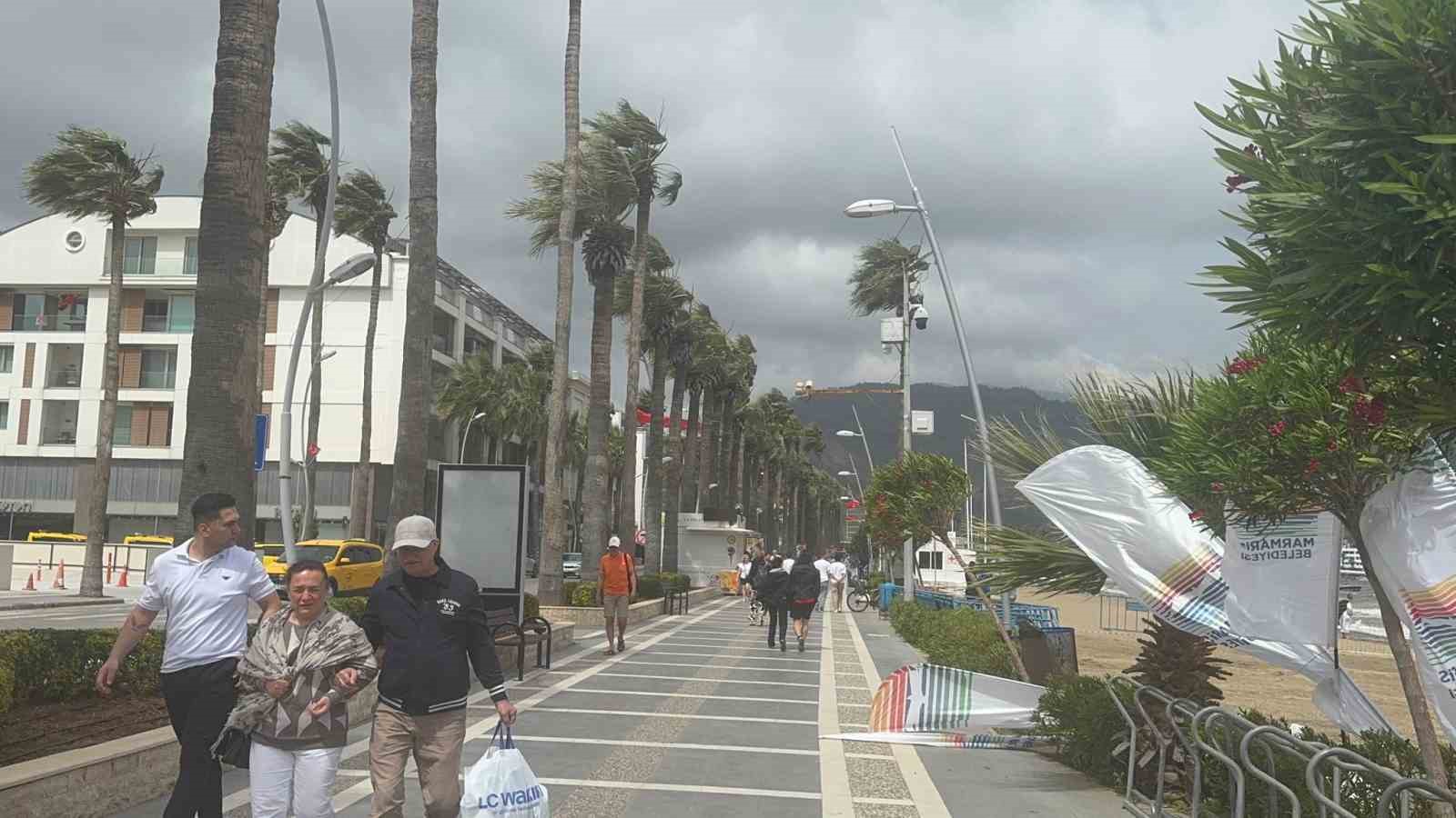 Muğla’nın Marmaris ilçesinde sabah