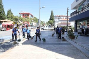 Muğla Büyükşehir Belediyesi’nden 13 ilçede temizlik seferberliği