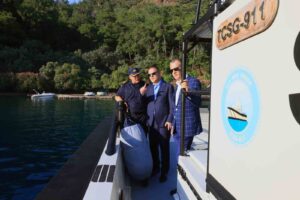 Vali Akbıyık Fethiye-Göcek koylarında incelemelerde bulundu