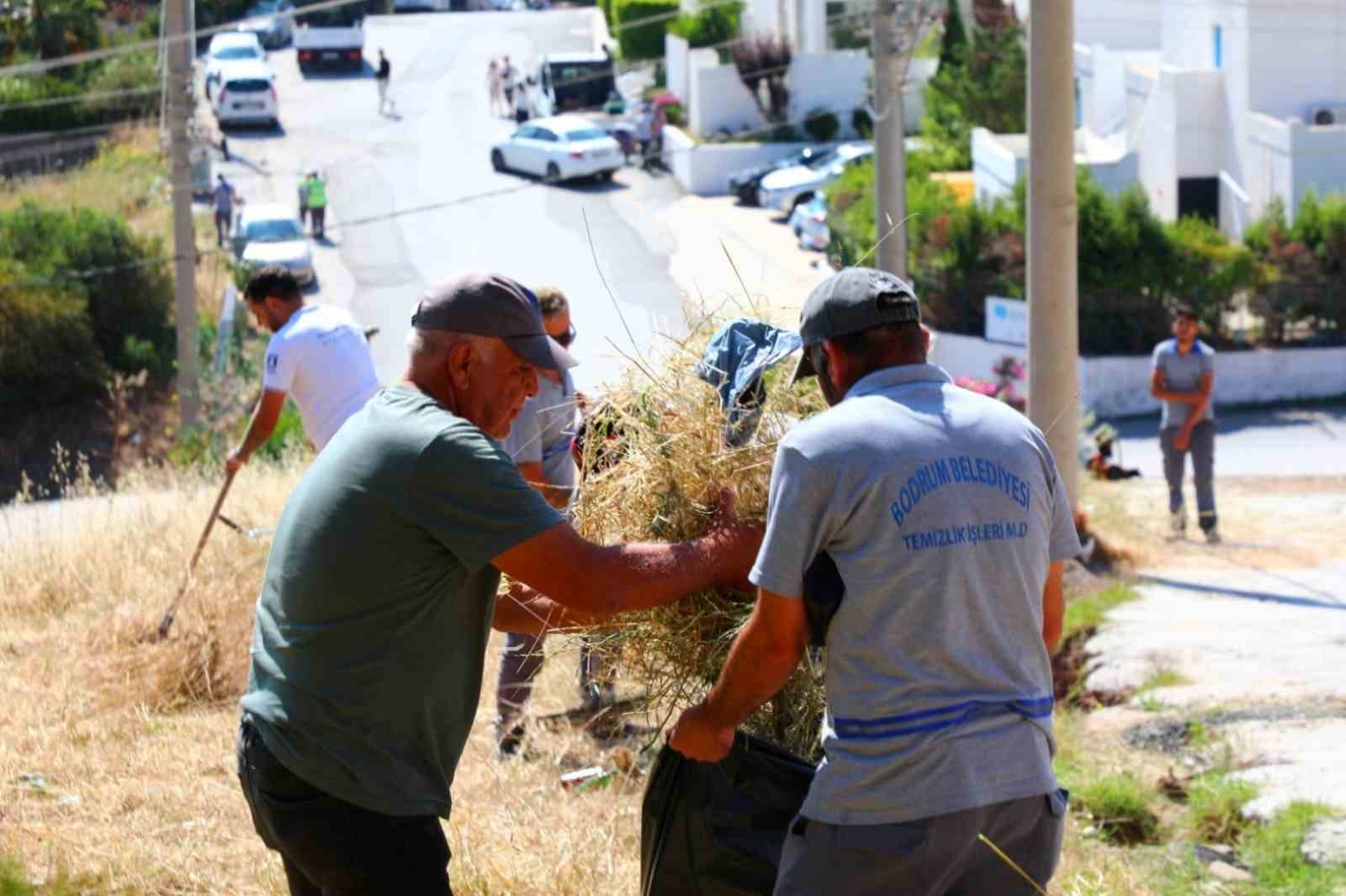 Bodrum Belediyesi ekipleri, ilçe