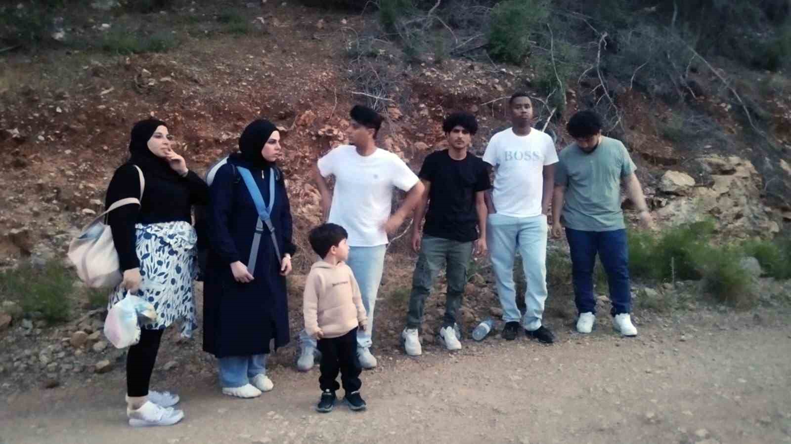 Fethiye’de 7 düzensiz göçmen yakalandı Muğla’nın Fethiye ilçesinde biri