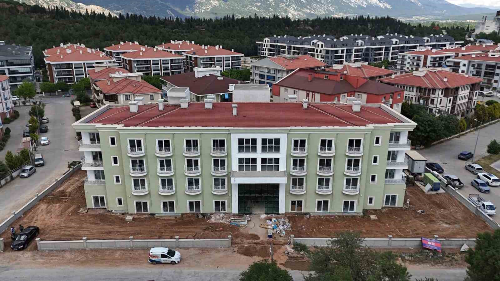 Hasan Özcan Yaşam Evi’nde çalışmalar devam ediyor Muğla Büyükşehir Belediyesi, yaşlı