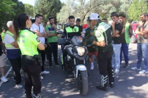 Muğla’da trafik güvenliği için “KASKOM” projesi geniş katılımla devam ediyor