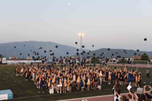 Sağlık Bilimleri Fakültesi’nde mezuniyet coşkusu