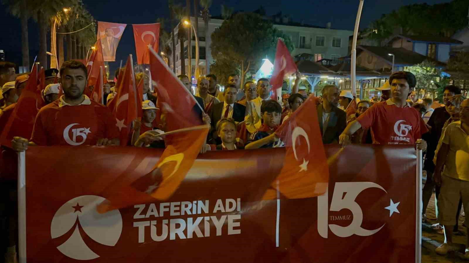 15 Temmuz Marmaris’te çeşitli etkinliklerle anıldı 15 Temmuz Demokrasi ve