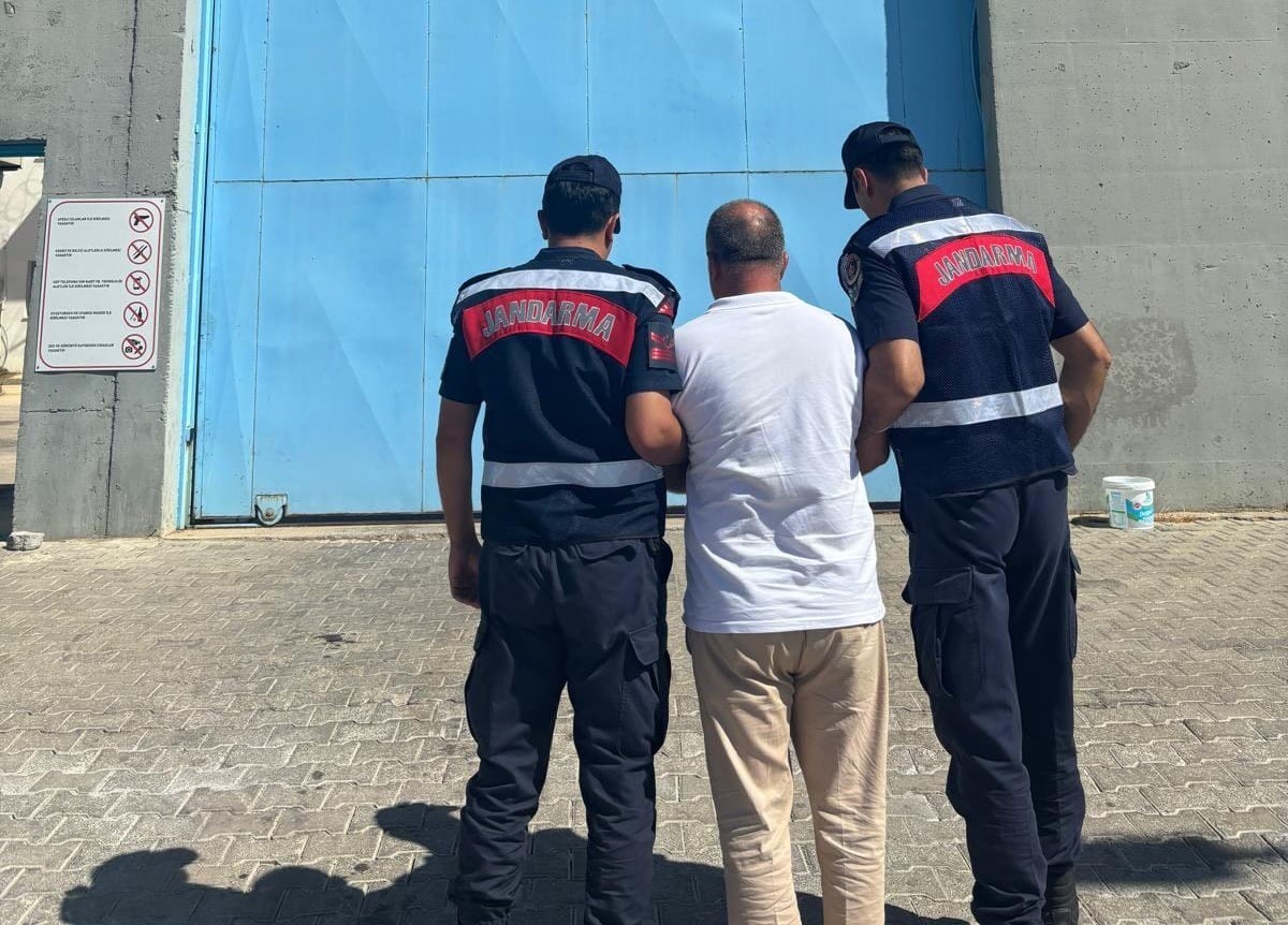 Muğla’da kasten öldürme suçundan aranan 2 şahıs yakalandı Muğla’nın Milas ilçesinde kasten