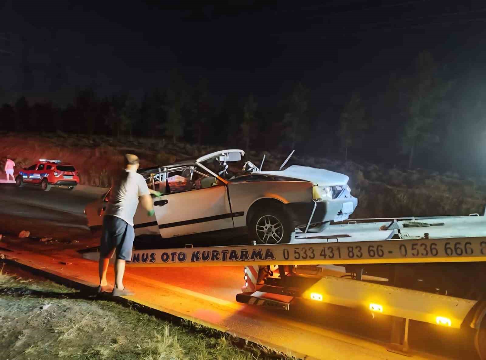 Fethiye’de trafik kazasında ağır yaralanan 17 yaşındaki genç hayatını kaybetti Muğla’nın Fethiye ilçesinde iki