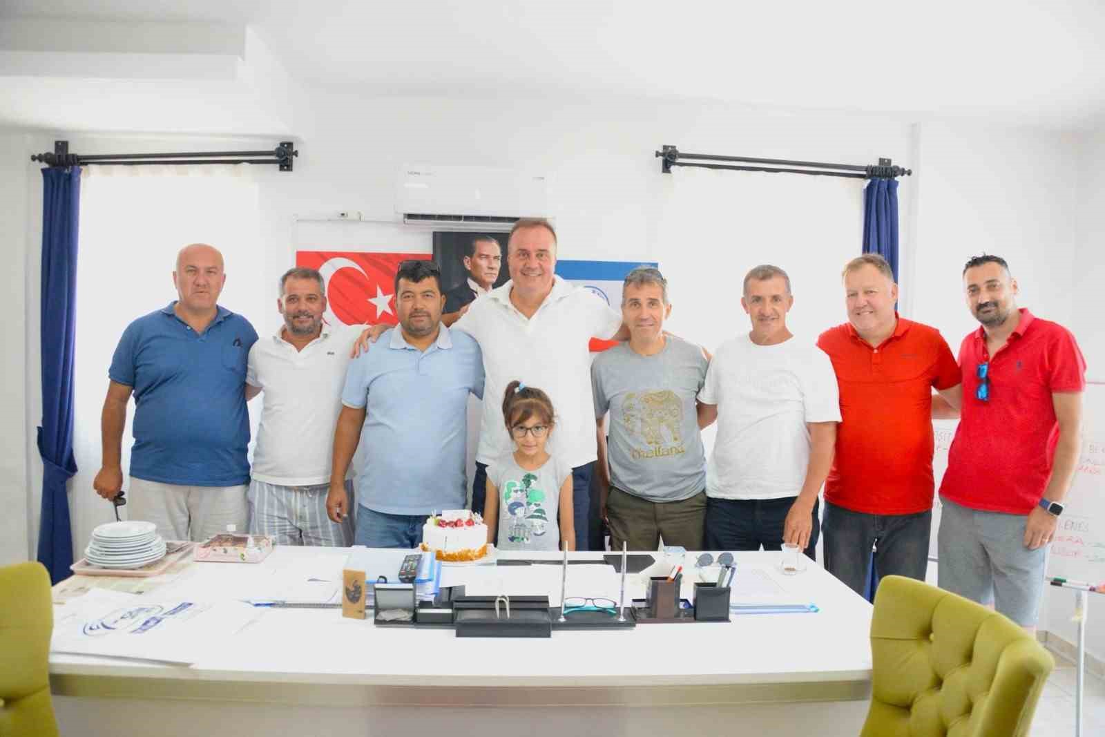 TFF 2.Lig Kırmızı Grup’ta mücadele eden Fethiyespor’da Teknik Direktör Selahaddin