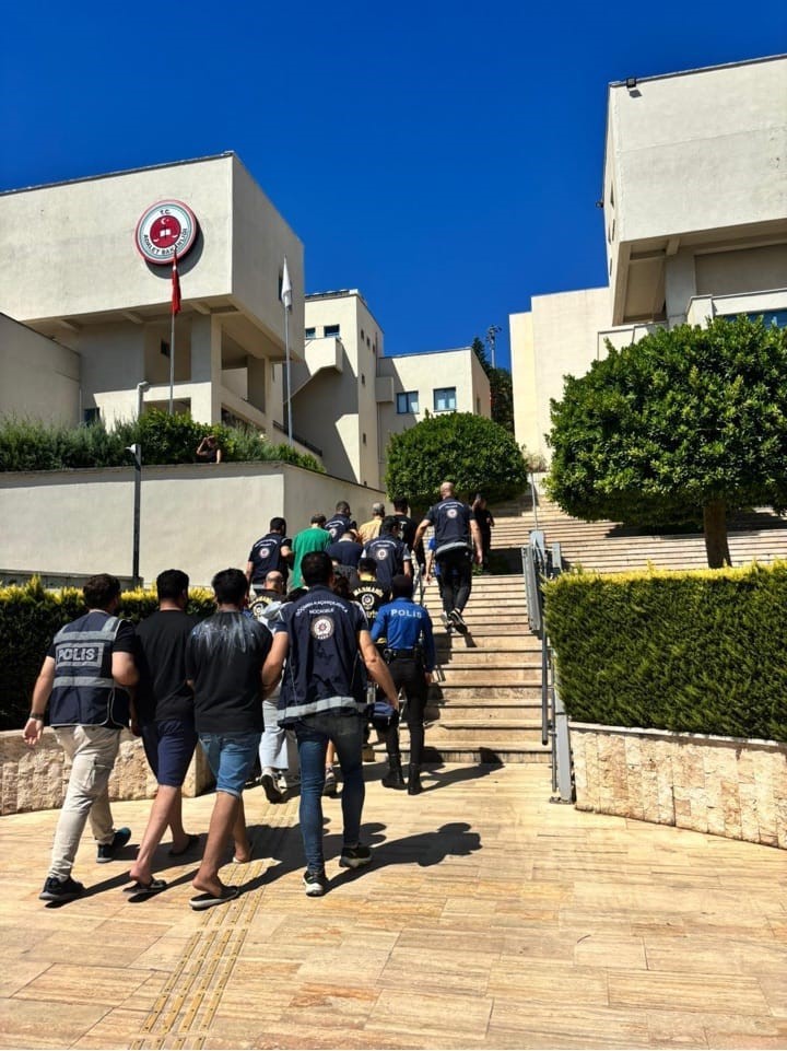 Muğla’nın Marmaris ilçesinde Sahil