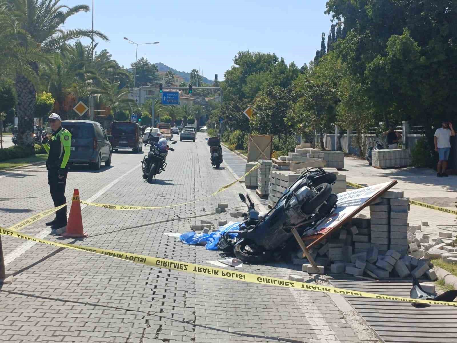Marmaris’te Motosiklet can aldı Muğla’nın Marmaris ilçesi Kemeraltı