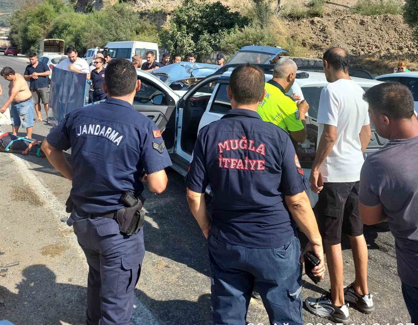Milas’ta iki kaza: 4 yaralı 1 ölü Muğla’nın Milas ilçesinde meydana