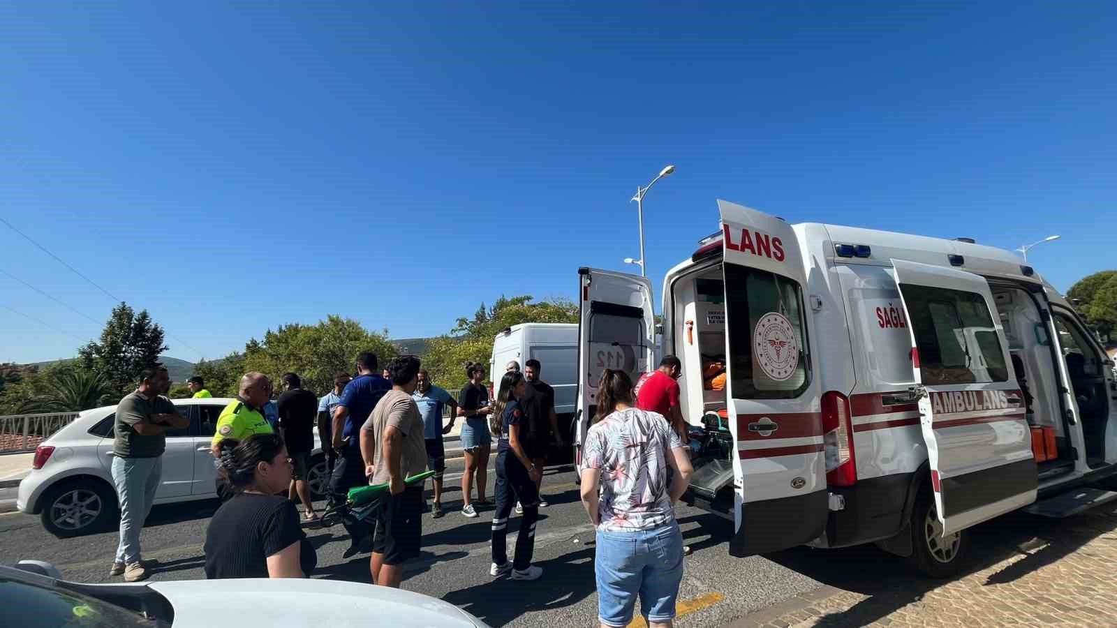 Minibüs yayaya çarptı: 1 baralı Menteşe Abdi İpekçi Caddesi’nde