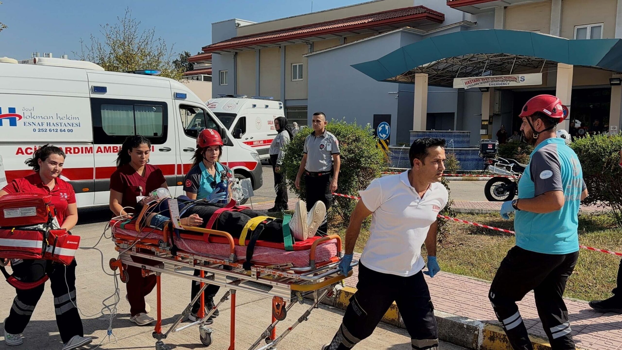 Gülgün AKYOKUŞ/FETHİYE, (Muğla),(DHA)-MUĞLA'nın Fethiye ilçesinde, Fethiye Devlet Hastanesi'nde olası afet