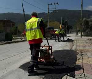 MUĞLA, (DHA)-MUĞLA Menteşe Belediyesi, kent merkezi ve kırsal mahallelerde yürüttüğü