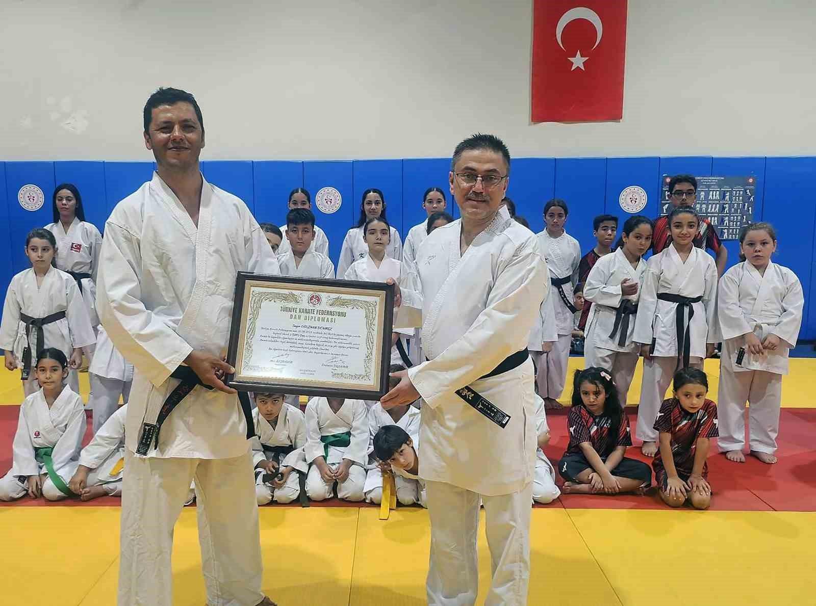 Muğla Cumhuriyet Başsavcısı Dönmez ‘Siyah Kuşak’ sahibi oldu Muğla Cumhuriyet Başsavcısı Oğuzhan