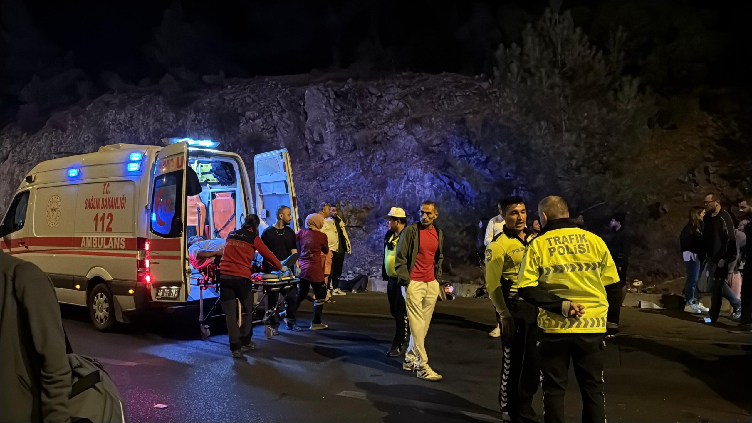 Cavit AKGÜN/ MUĞLA, (DHA)- MUĞLA Büyükşehir Belediyesi’ne ait yolcu otobüsü,