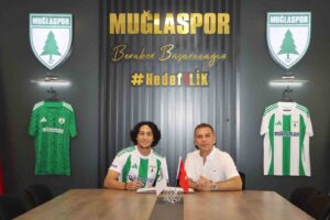 Muğlaspor, yeni sezon hazırlıkları kapsamında transfer çalışmalarına hız kesmeden devam