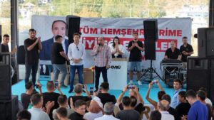 Seydikemer Oto-Fest Fuarı, otomobil ve modifiye tutkunlarını bir araya getirdi.