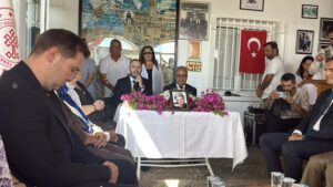 Fırat AKAY/BODRUM (Muğla), (DHA)- MUĞLA'nın Bodrum ilçesinde, 'Sanat Güneşi' Zeki