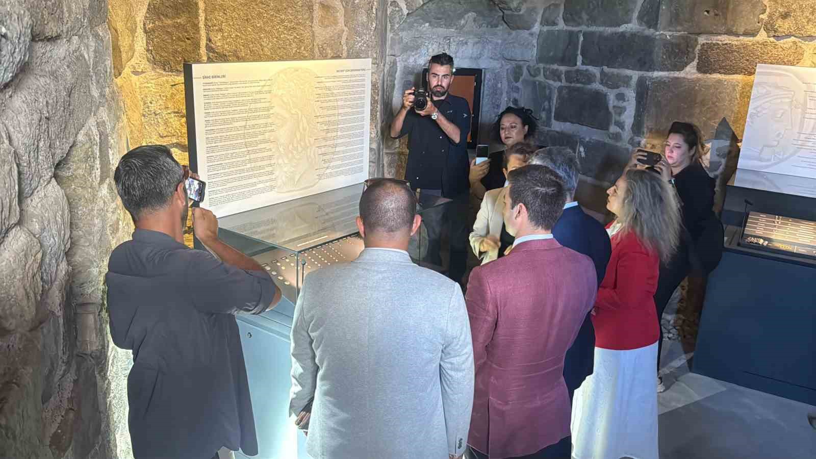 Bodrum Kalesi’nde ’Antik Çağ’da Enflasyon ve Alım Gücü’ sergisi düzenlenen