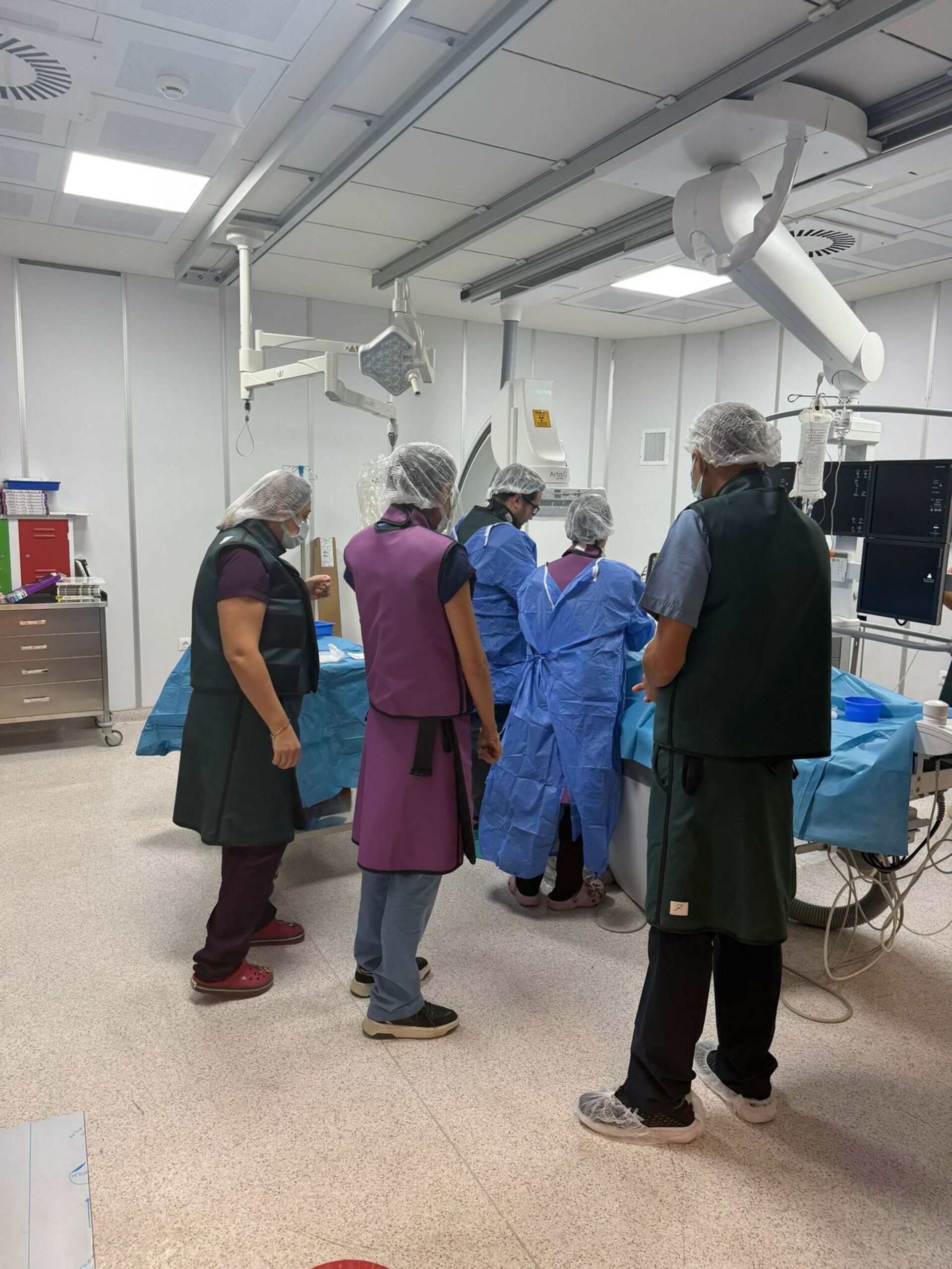 Fırat AKAY/BODRUM(Muğla),(DHA)-MUĞLA'nın Bodrum Devlet Hastanesi'nde Kardiyoloji Kliniği bünyesinde kurulan anjiyografi