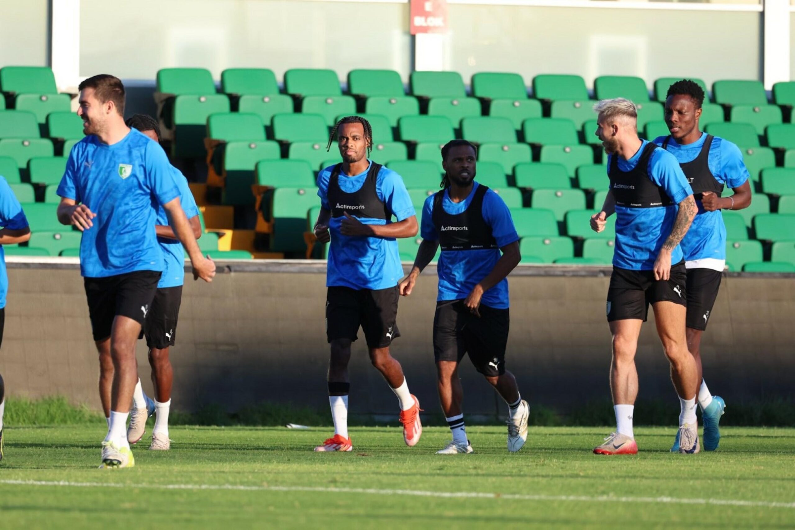 Fırat AKAY / BODRUM,(DHA)- TFF 1'inci Lig'de Ege derbisinde Manisa