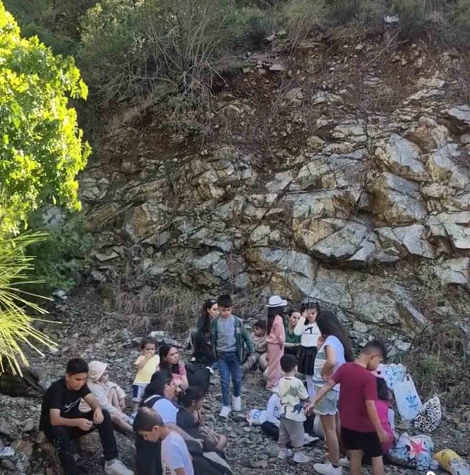 Muğla’nın Fethiye ilçesinde yasa dışı yollardan yurt dışına çıkış hazırlığında