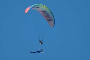 Gülgün AKYOKUŞ/FETHİYE (Muğla), (DHA)- MUĞLA'nın Fethiye ilçesindeki Babadağ'dan Türk Hava