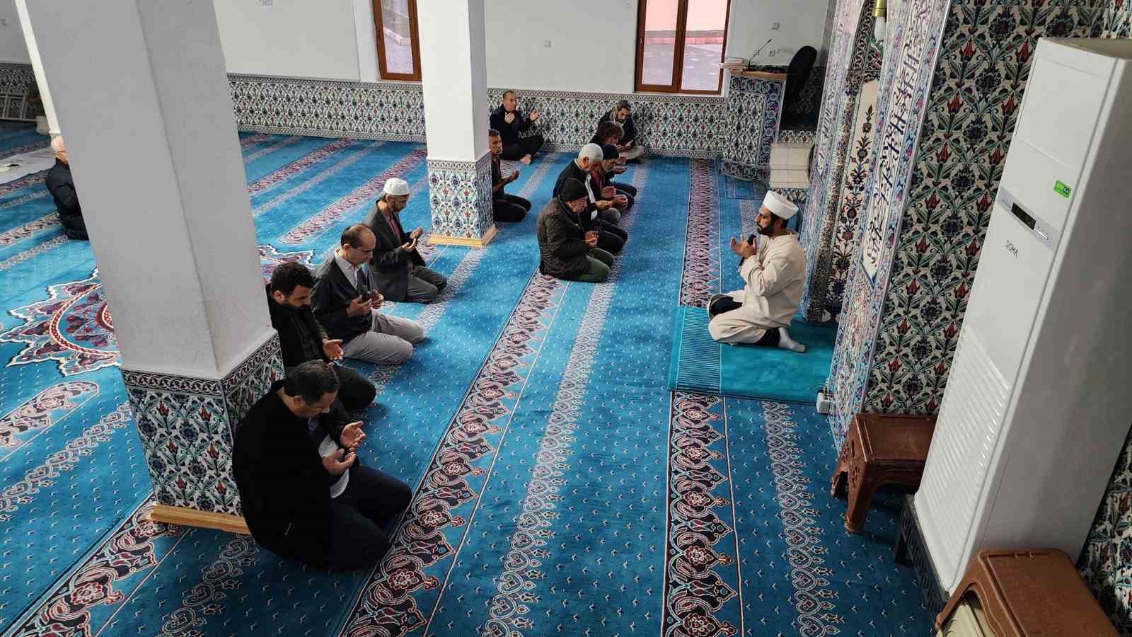 Muğla’nın Köyceğiz ilçesinde Sabah Namazı buluşmaları devam ediyor. Köyceğiz İlçe