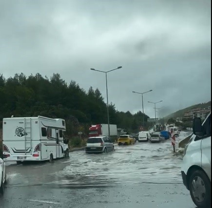 Meteoroloji Genel Müdürlüğü’nün uyarıları sonrasında Muğla il genelinde etkili olan