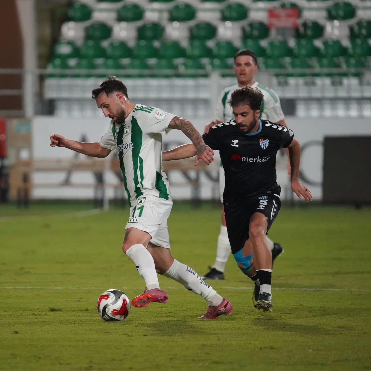 BODRUM, (DHA)- 2’nci Lig Beyaz Grup’ta Muğlaspor üst üste dördüncü