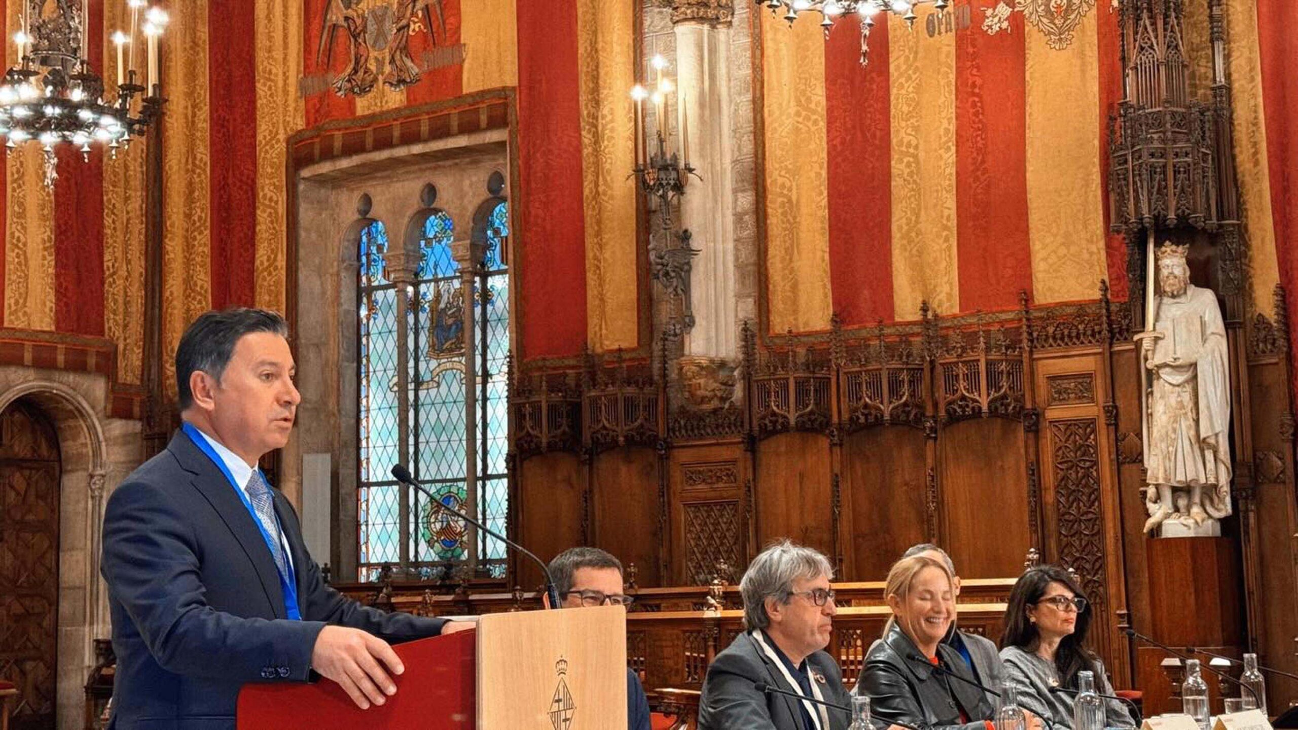 MUĞLA, (DHA)-MUĞLA Büyükşehir Belediye Başkanı Ahmet Aras, İspanya'nın Barselona şehrinde