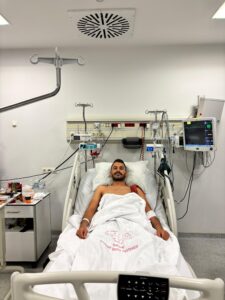 Cavit AKGÜN/MUĞLA, (DHA)-MUĞLA'da ölümcül kalp ritim bozukluğu nedeniyle yoğun bakıma