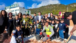 BODRUM (Muğla),(DHA)-MUĞLA'nın Bodrum Belediyesi, çocukları doğa ile buluşturmak amacıyla kentin