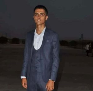 Fırat AKAY/BODRUM (Muğla), (DHA)-MUĞLA'nın Bodrum ilçesinde Ayhan Seyat (26) ile