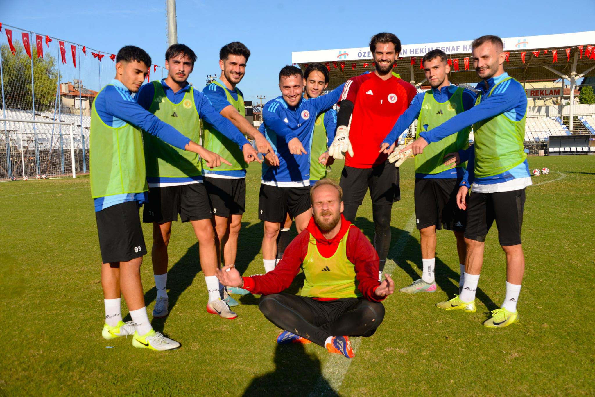 FETHİYE, (DHA) - 2'nci Lig Kırmızı Grup'ta 3 maçtır galip