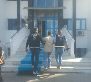 Cavit AKGÜN/MUĞLA, (DHA)-MUĞLA'da 'FETÖ/PDY'ye üye olmak' suçundan hakkında kesinleşmiş hapis