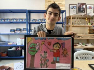 Fırat AKAY/BODRUM(Muğla),(DHA)-MUĞLA'nın Bodrum ilçesinde küçük yaşta geçirdiği sarılık sonrası kas