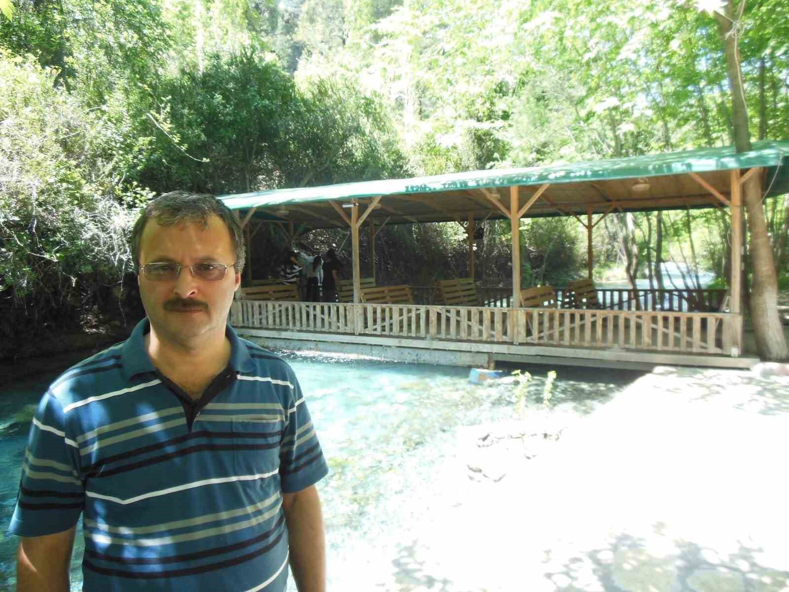 Muğla’nın Köyceğiz ilçesinde uzun yıllar öğretmen olarak görev yapan ve