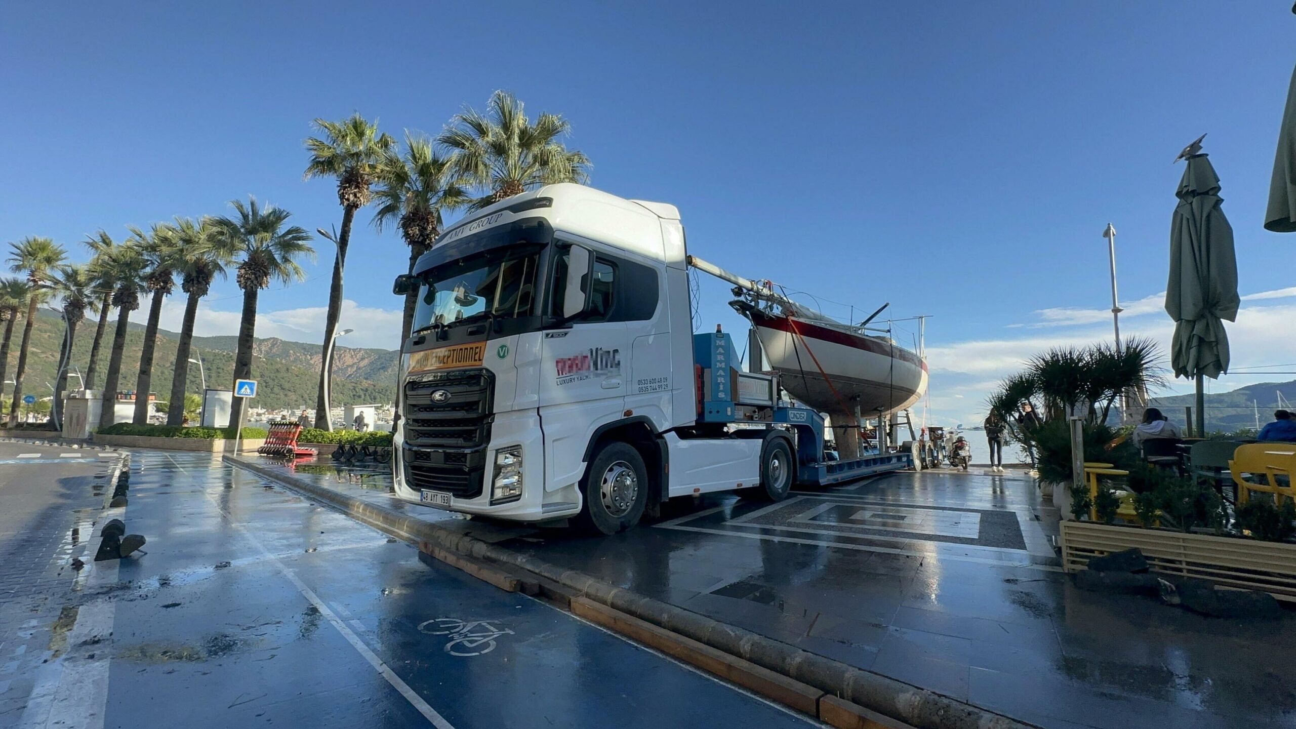 Yaren ÖZDEMİR/MARMARİS (Muğla), (DHA)- MUĞLA'nın Marmaris ilçesinde dün etkili olan