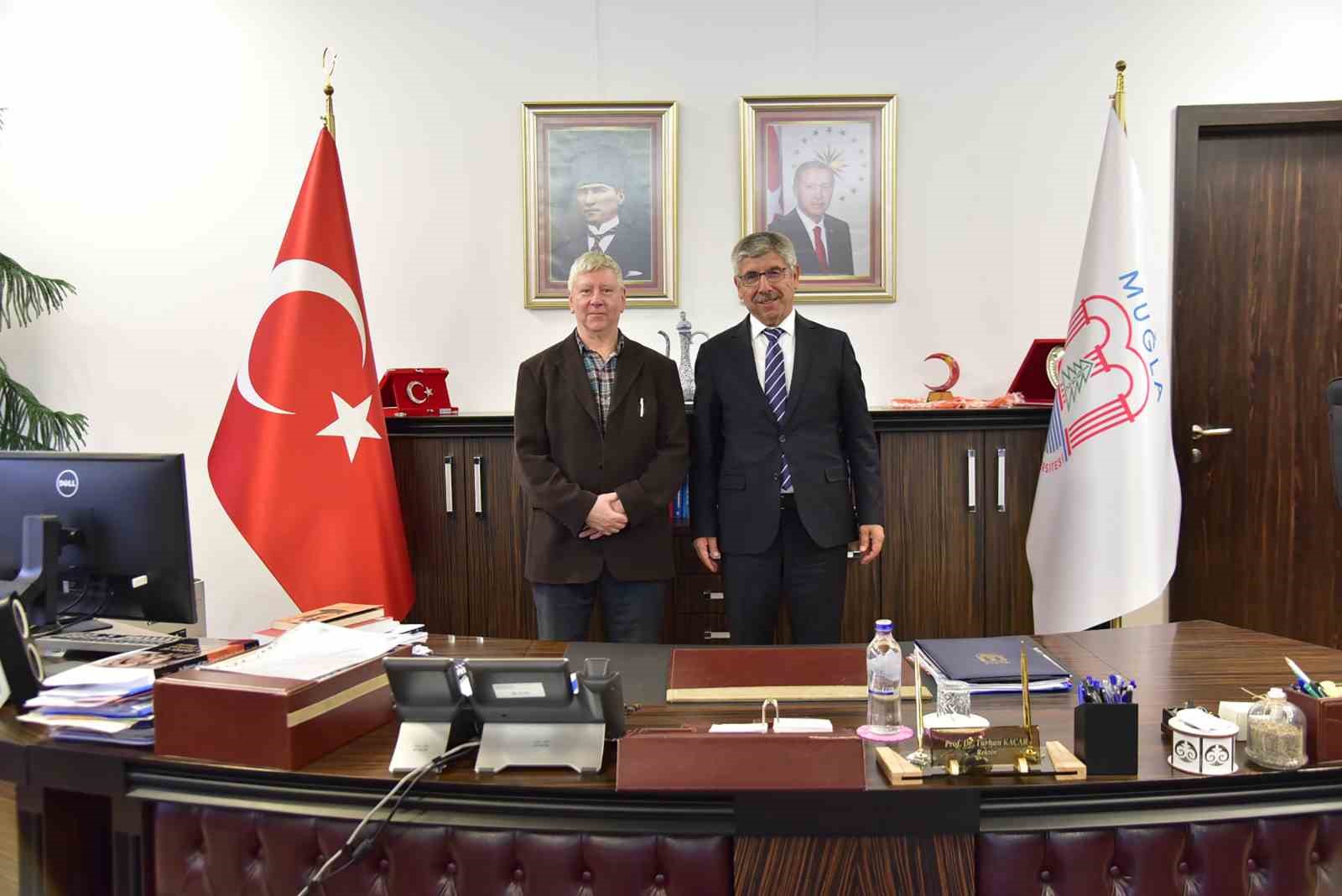 Geç Antik ve Bizans tarihi alanının önde gelen isimlerinden, Princeton