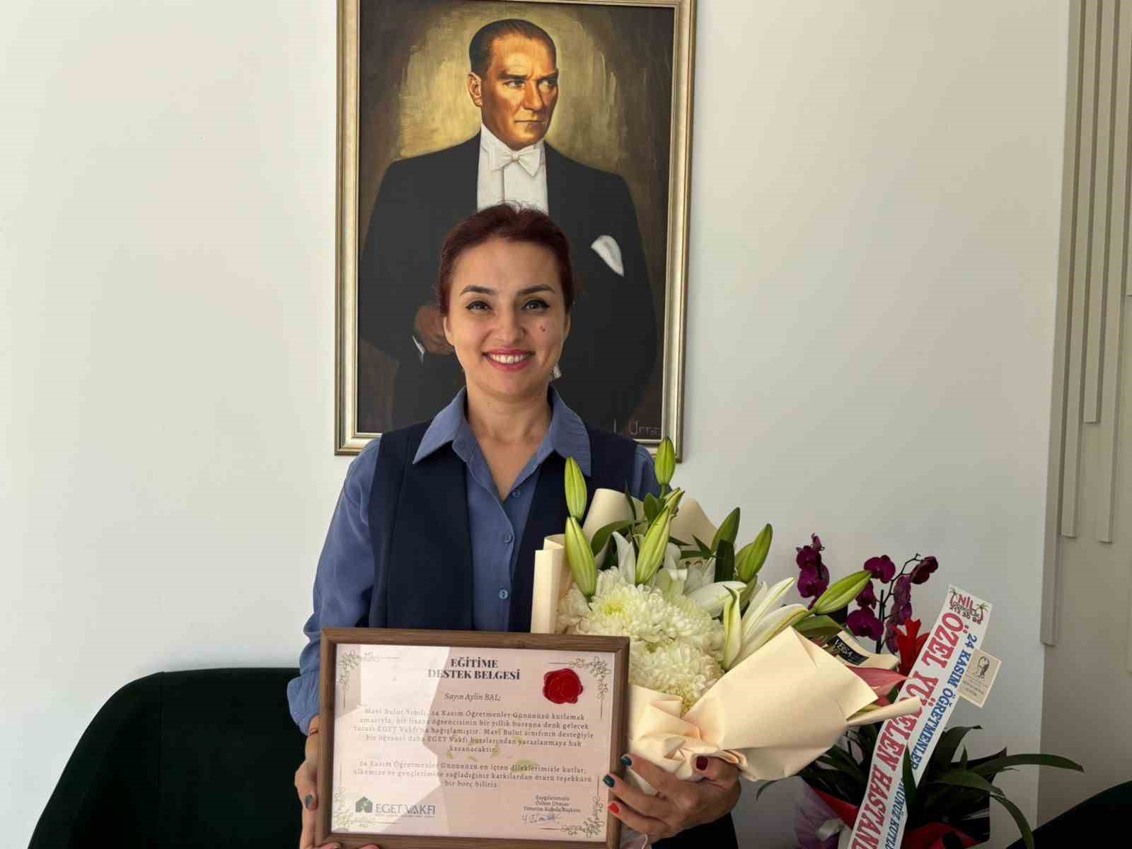 MTK Koleji 3-C sınıfı velileri, Öğretmenler Günü kapsamında öğretmenleri Aylin