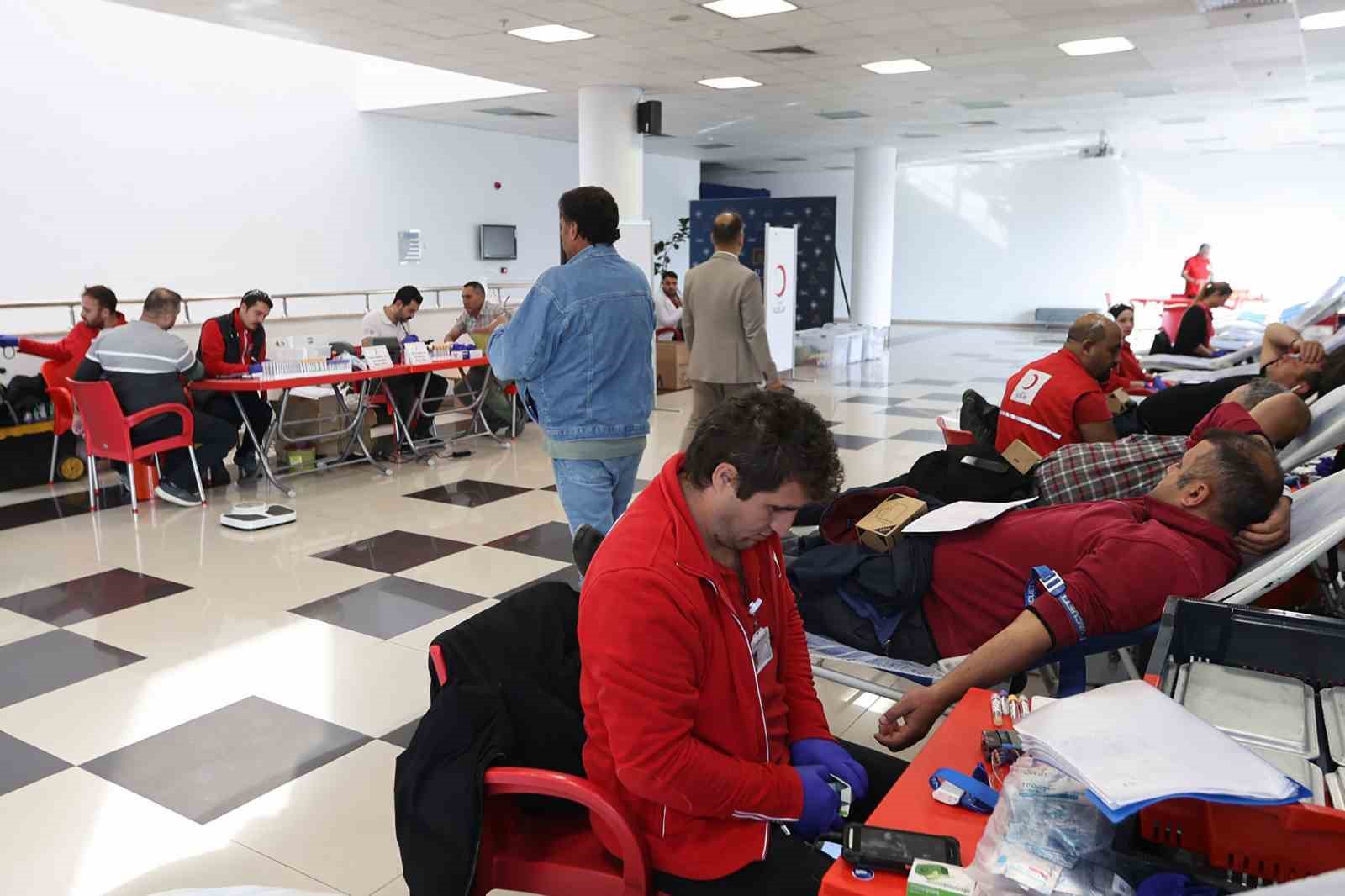 Muğla Büyükşehir Belediyesi, Kızılay’ın artan kan ihtiyacına destek olmak amacıyla