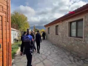 MUĞLA'nın dünyaca ünlü Karabağlar Yaylası'nda, Menteşe Belediyesi ekipleri tarafından tespit