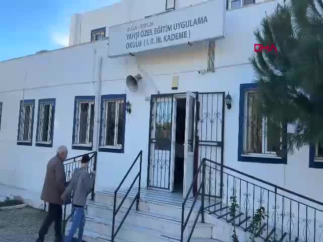 MUĞLA'nın Bodrum ilçesinde küçük yaşta geçirdiği sarılık sonrası kas hastalığına