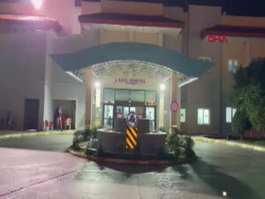 MUĞLA Valiliği tarafından, Seydikemer ilçesinde zehirlenme şüphesiyle hastaneye başvuran 3