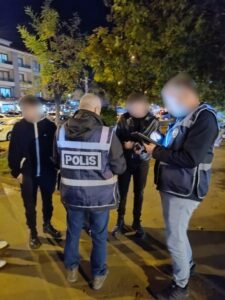 Cavit AKGÜN/MUĞLA, (DHA)-MUĞLA genelinde gerçekleştirilen genel asayiş uygulamasında, 687 personelin