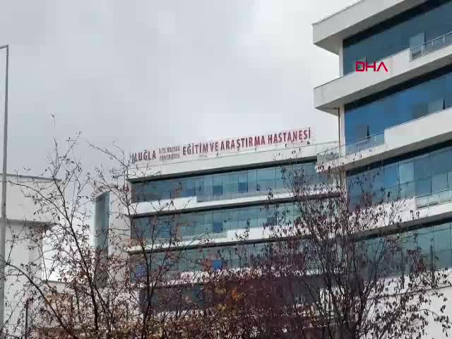 MUĞLA Eğitim ve Araştırma Hastanesi'nde ameliyathane dezenfeksiyonu sırasında yere kimyasal